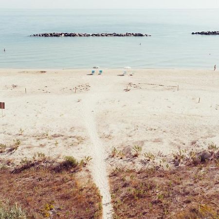 B&B Il Mare In Una Stanza Ortona Ngoại thất bức ảnh