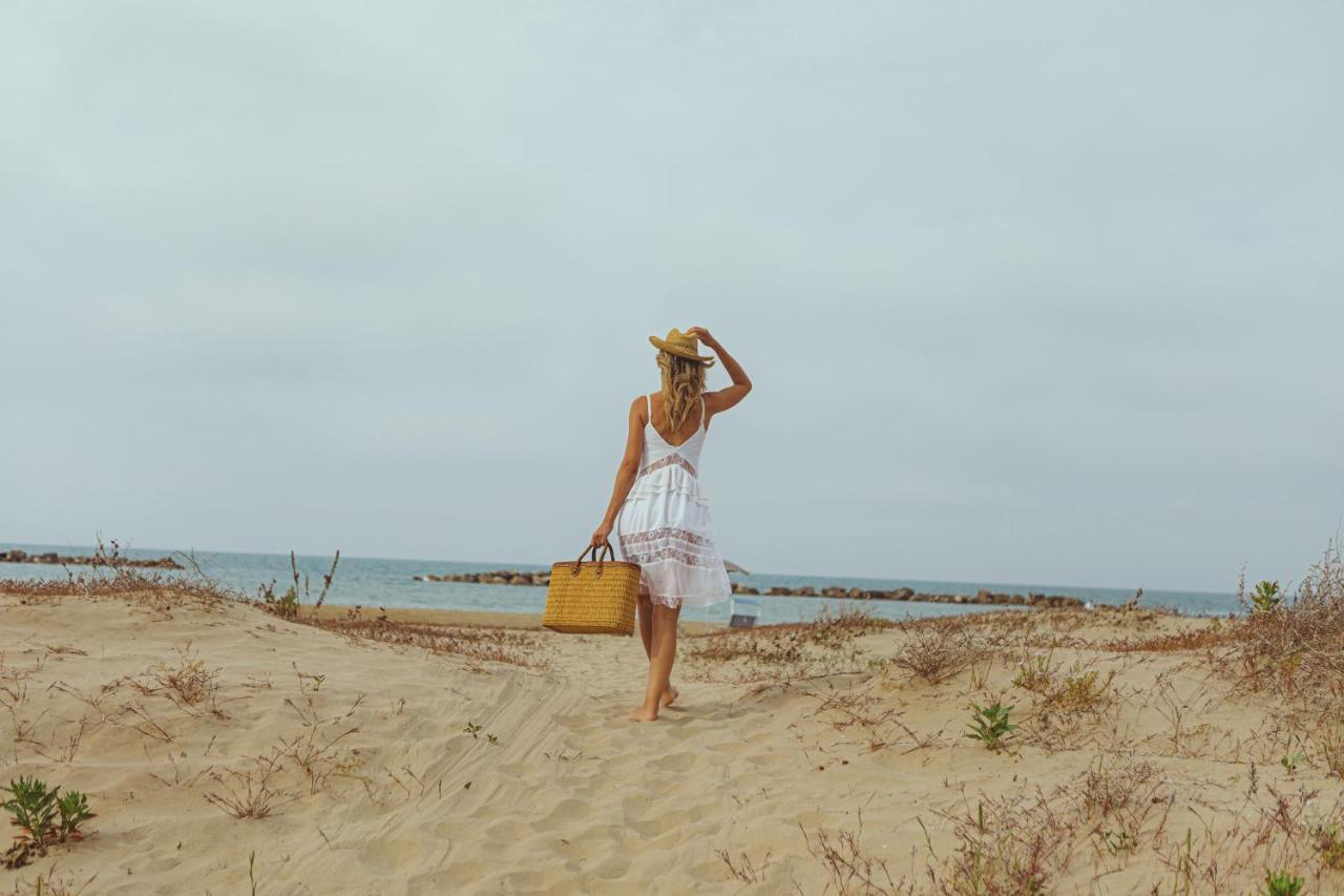 B&B Il Mare In Una Stanza Ortona Ngoại thất bức ảnh