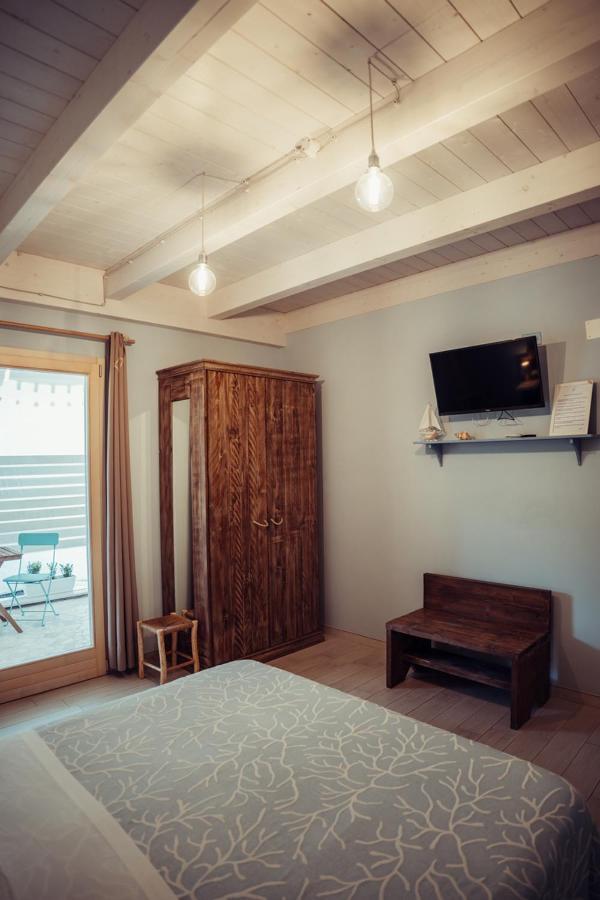 B&B Il Mare In Una Stanza Ortona Ngoại thất bức ảnh
