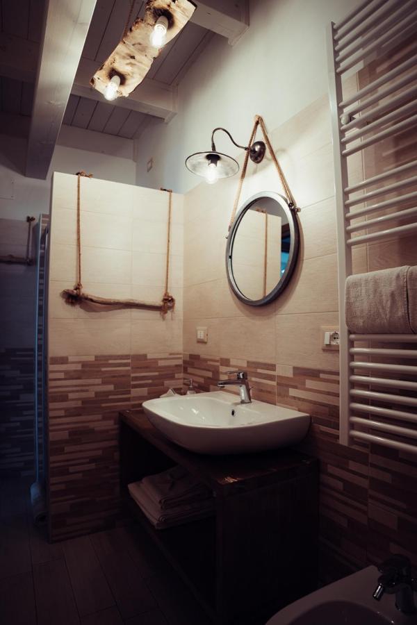 B&B Il Mare In Una Stanza Ortona Ngoại thất bức ảnh