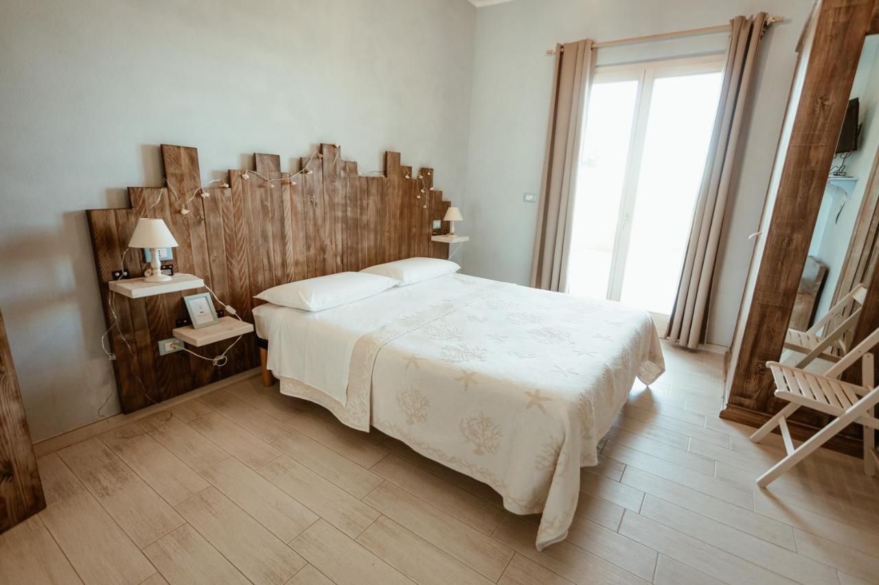 B&B Il Mare In Una Stanza Ortona Ngoại thất bức ảnh